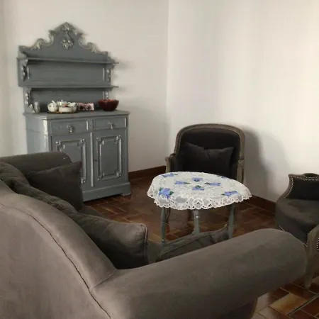 Bed & Breakfast Le Doux Nid La Classique Saint-Aulaye-Puymangou