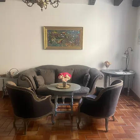 Le Doux Nid La Classique فندق مبيت وإفطار 3*