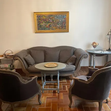 Le Doux Nid La Classique فندق مبيت وإفطار Saint-Aulaye-Puymangou